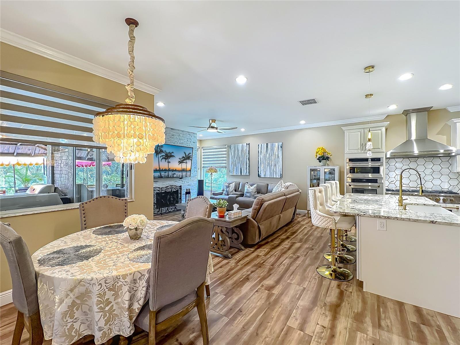 3008 SUTTON WOODS DR — photo 9