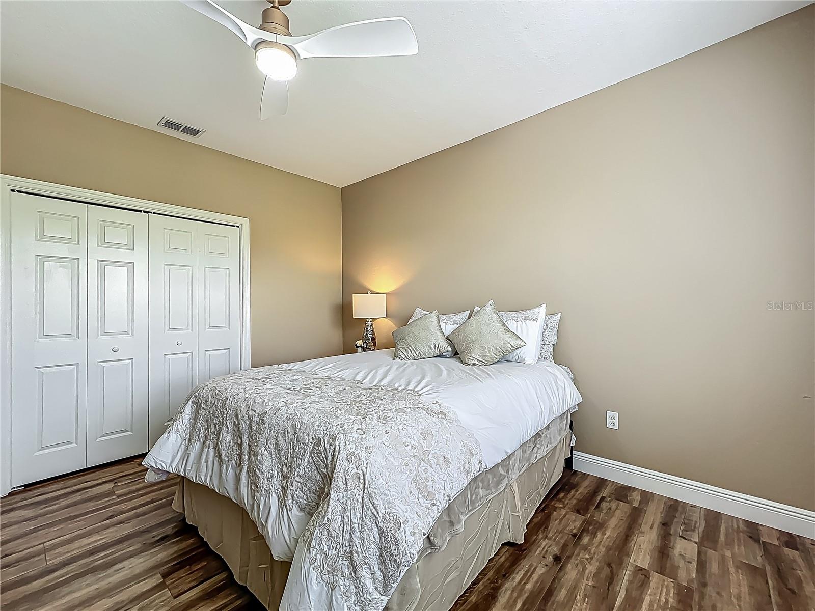 3008 SUTTON WOODS DR — photo 52