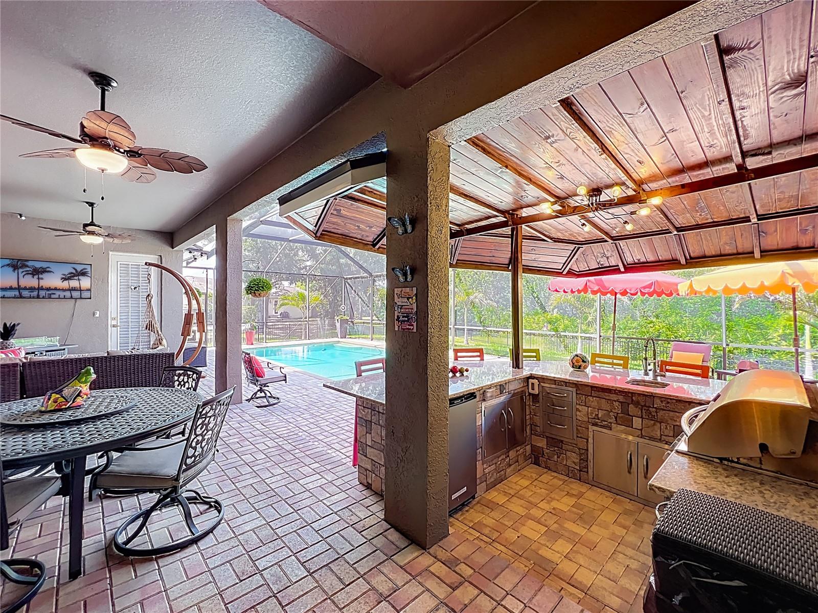 3008 SUTTON WOODS DR — photo 63