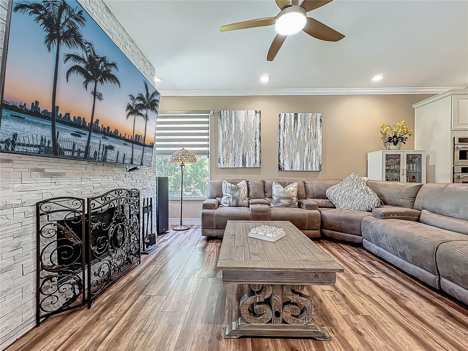 3008 SUTTON WOODS DR — photo 20