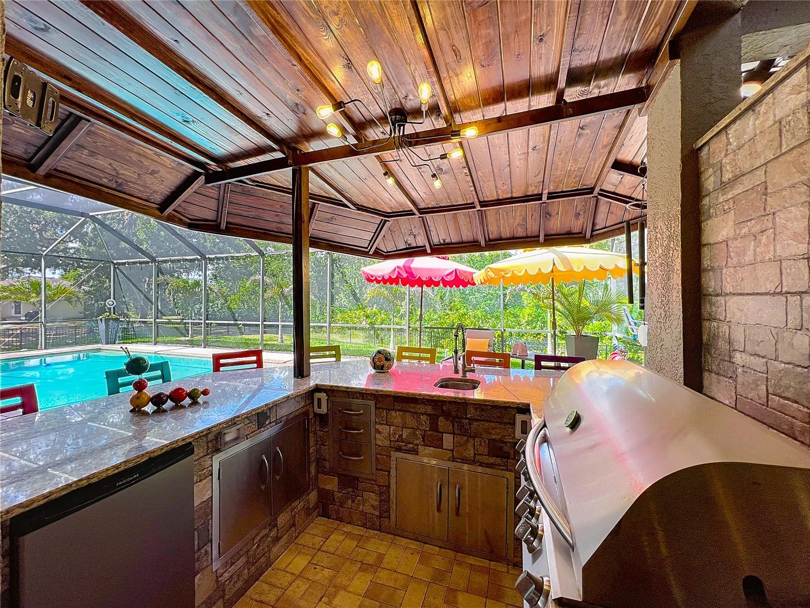 3008 SUTTON WOODS DR — photo 66