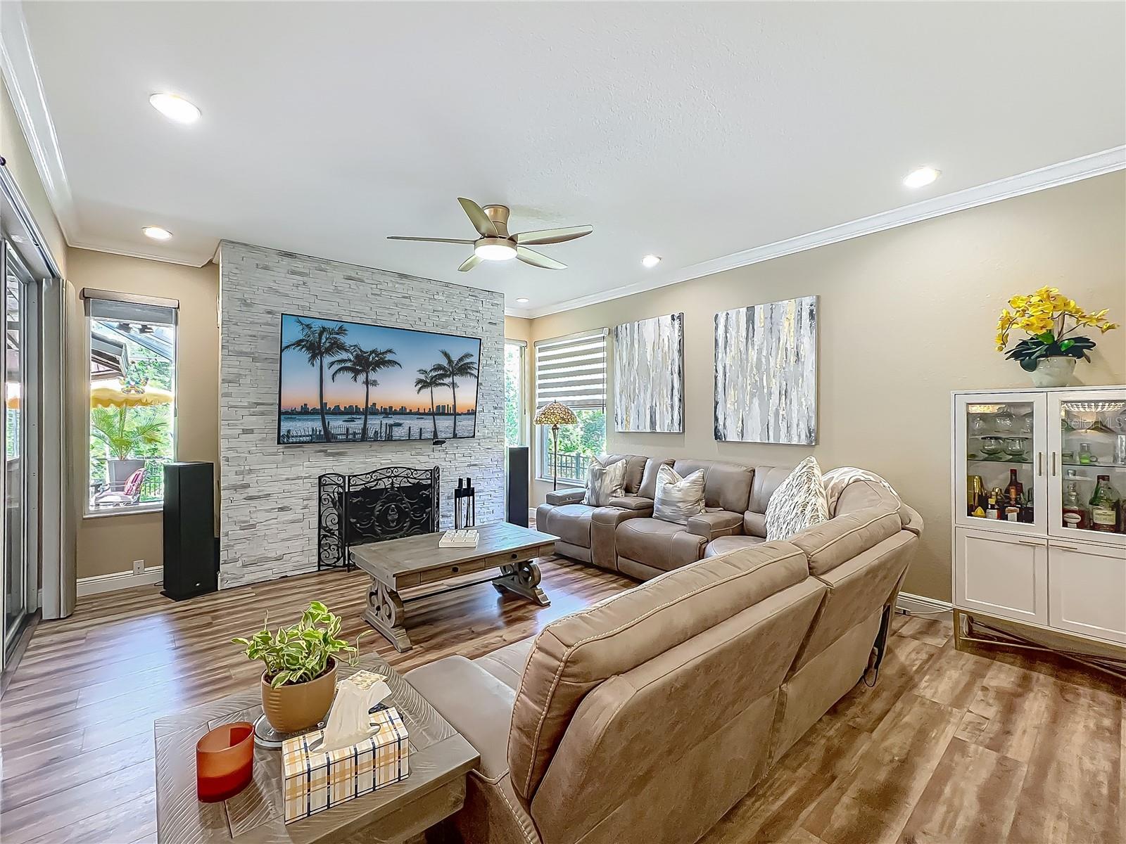 3008 SUTTON WOODS DR — photo 19