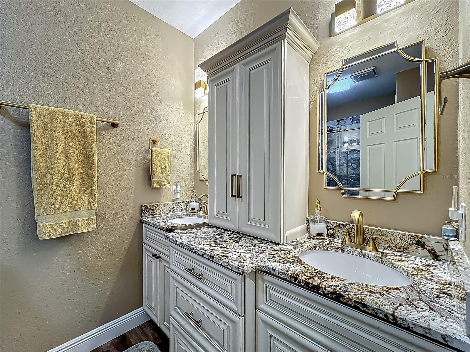 3008 SUTTON WOODS DR — photo 46