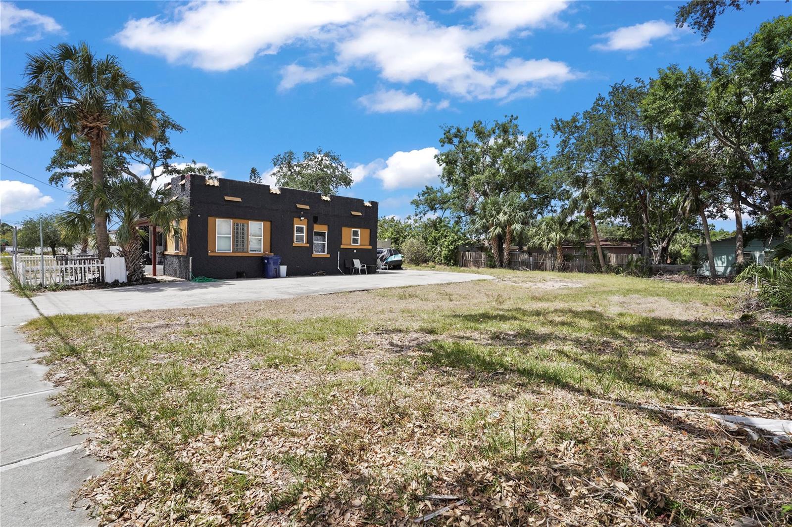 6719 S WEST SHORE BLVD — photo 16
