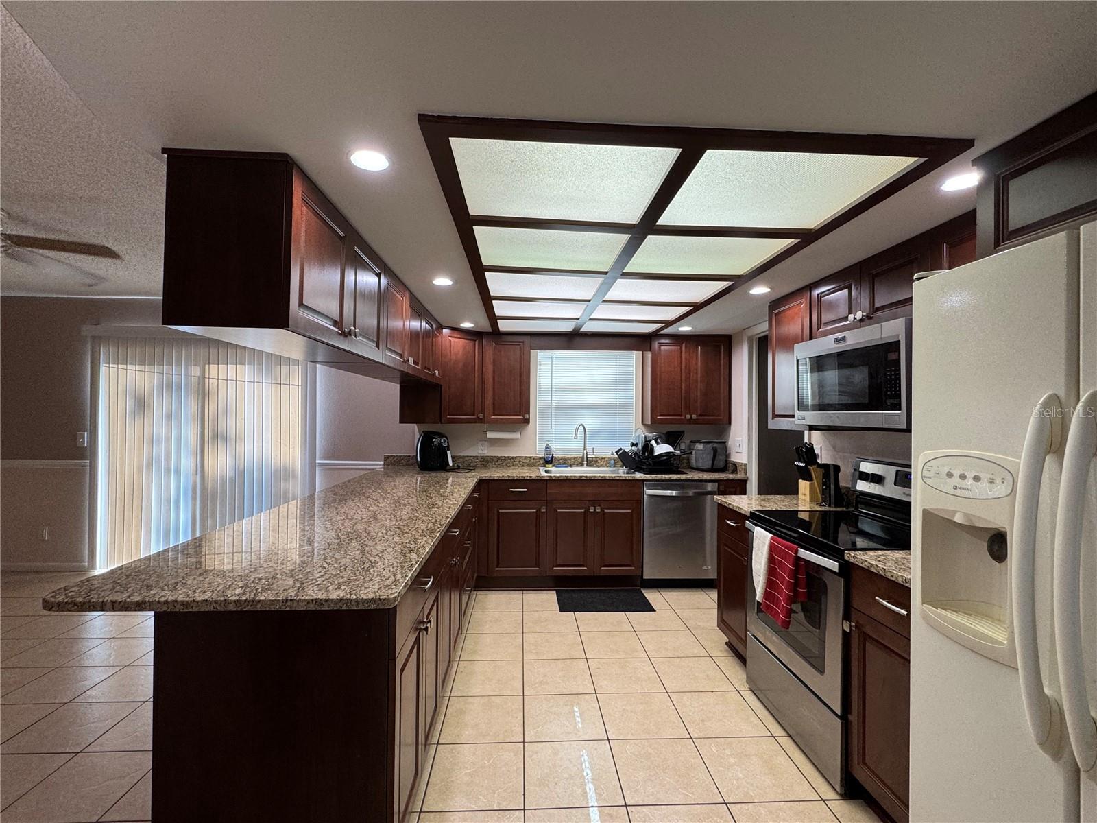 1703 N TAYLOR RD — photo 16