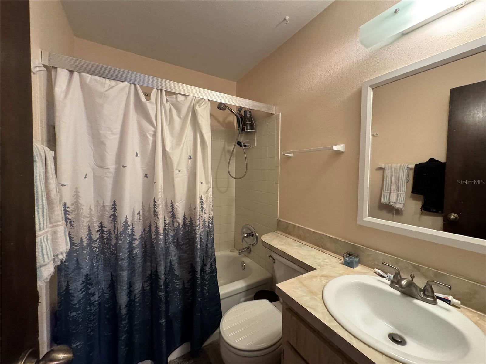 1703 N TAYLOR RD — photo 31