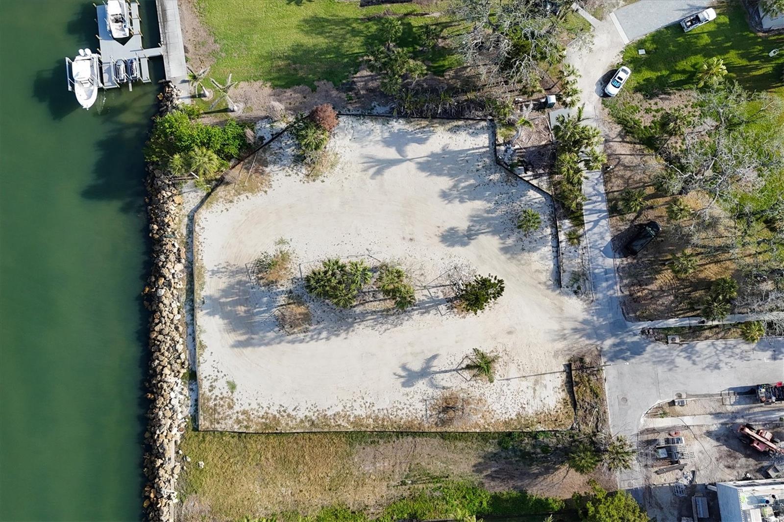603 INDIAN BEACH LN — photo 24