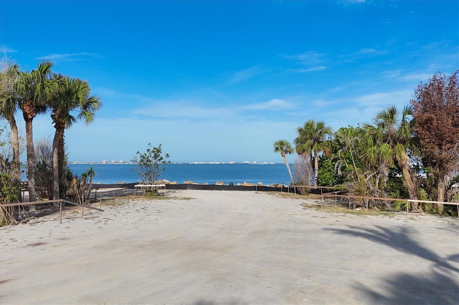 603 INDIAN BEACH LN — photo 25