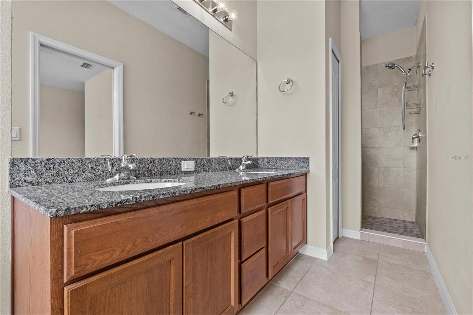 800 CALLISTA CAY LOOP — photo 18
