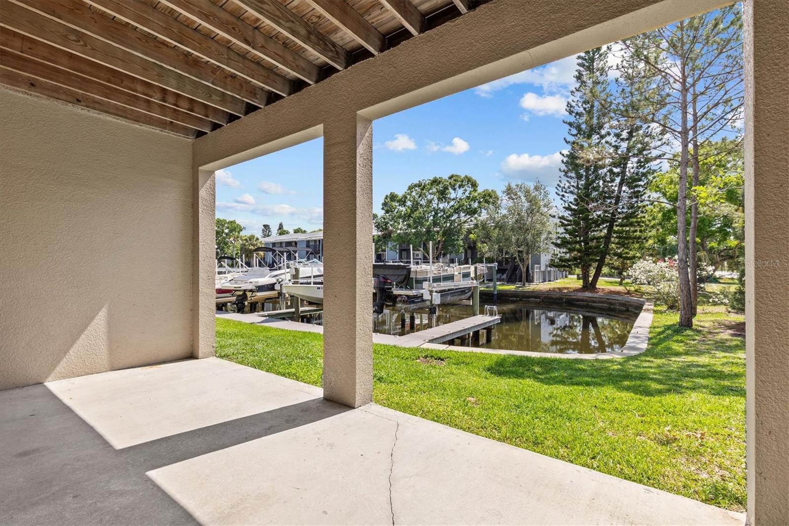 800 CALLISTA CAY LOOP — photo 28