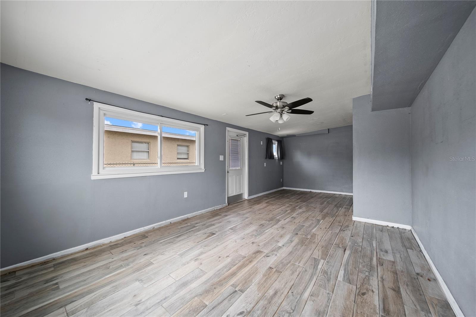10602 CAMELIA DR — photo 19