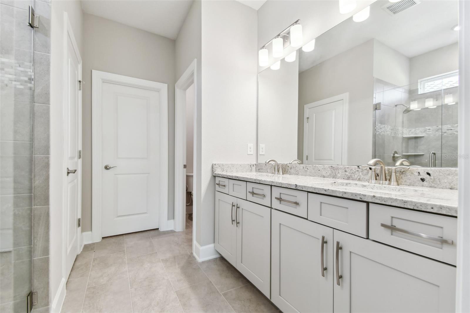 620 NASTURTIUM CT — photo 24