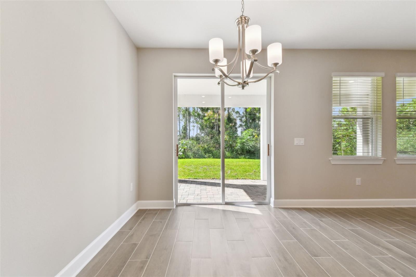 620 NASTURTIUM CT — photo 16