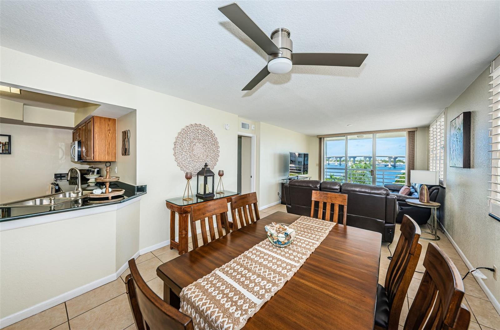 6081 BAHIA DEL MAR CIR #456 — photo 8