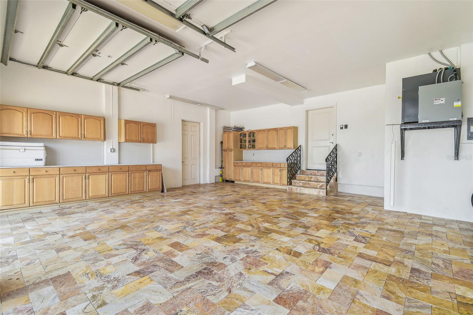5810 MARINER ST — photo 82