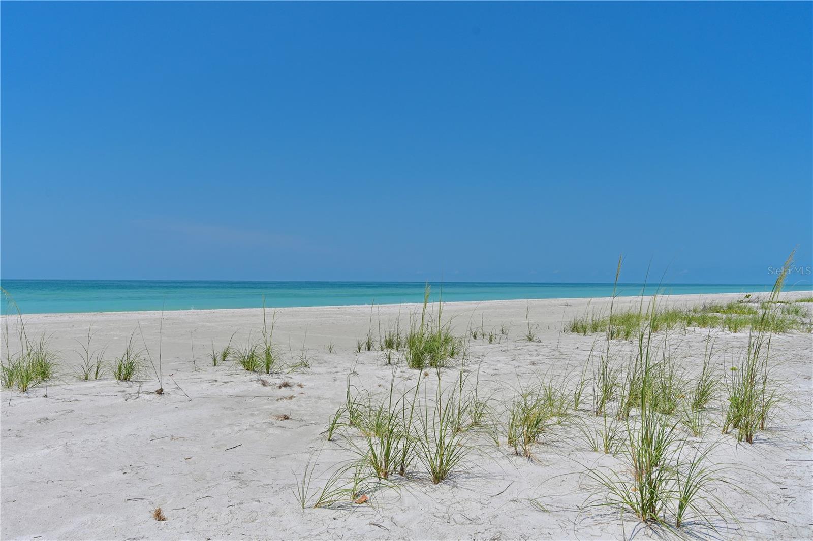 5924 GULF OF MEXICO DR — photo 37