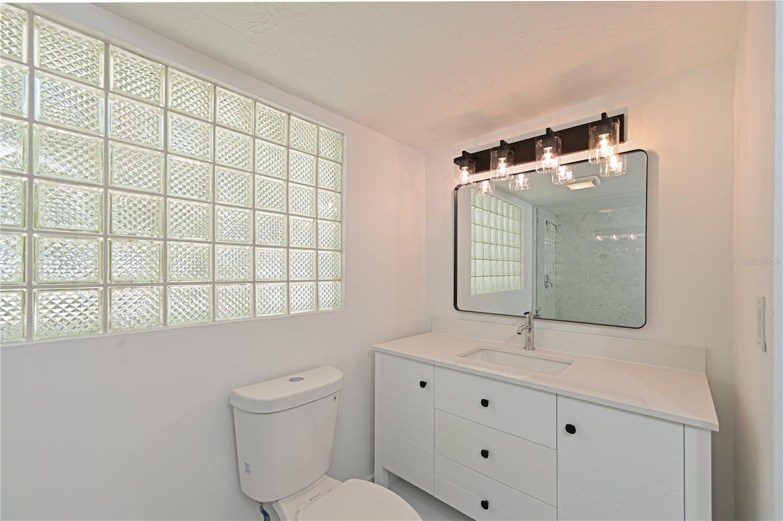 5924 GULF OF MEXICO DR — photo 20