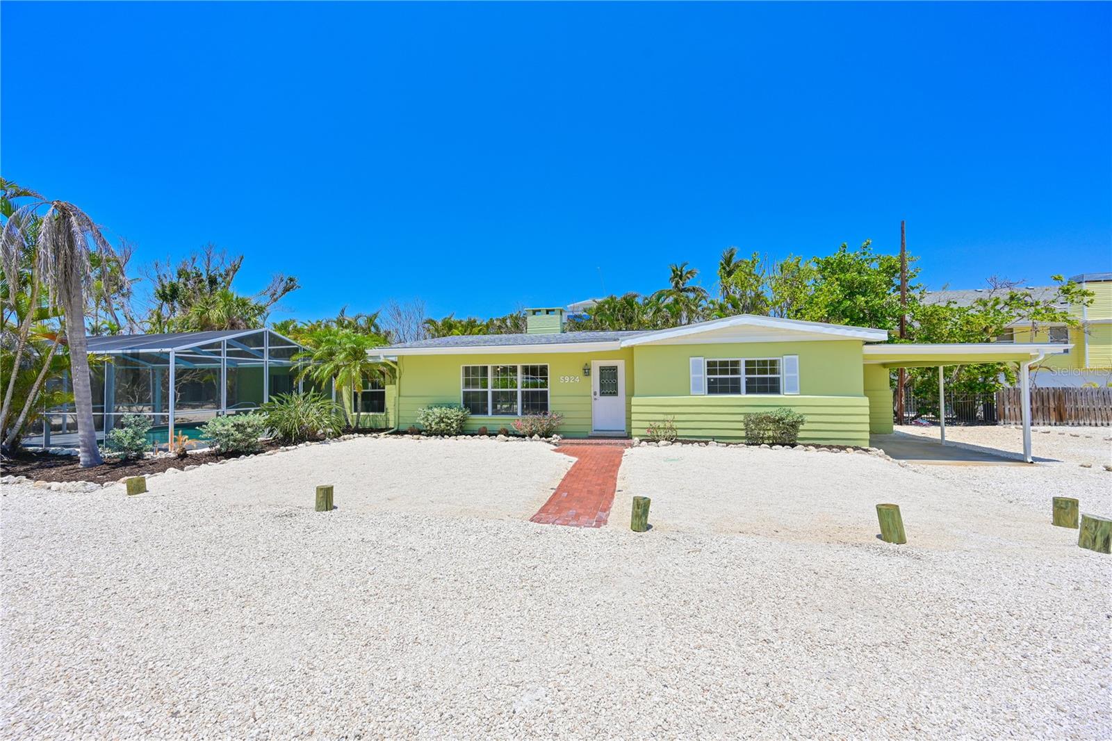 5924 GULF OF MEXICO DR — photo 5