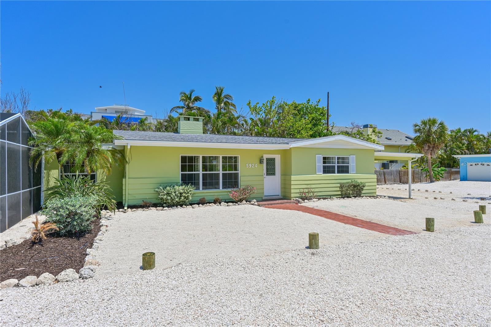 5924 GULF OF MEXICO DR — photo 8