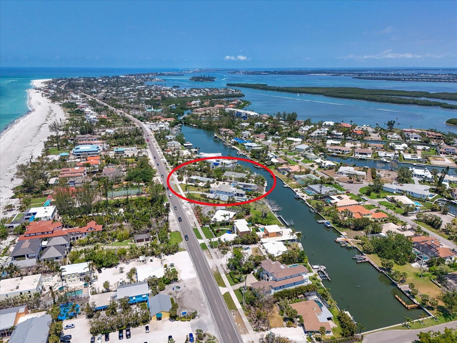 5924 GULF OF MEXICO DR — photo 42