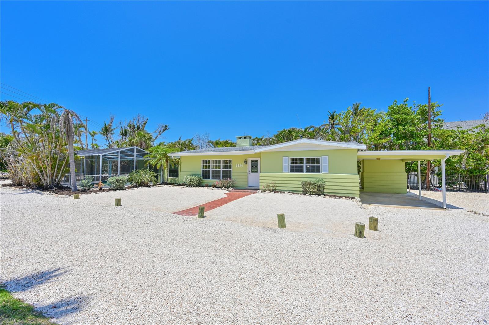5924 GULF OF MEXICO DR — photo 6