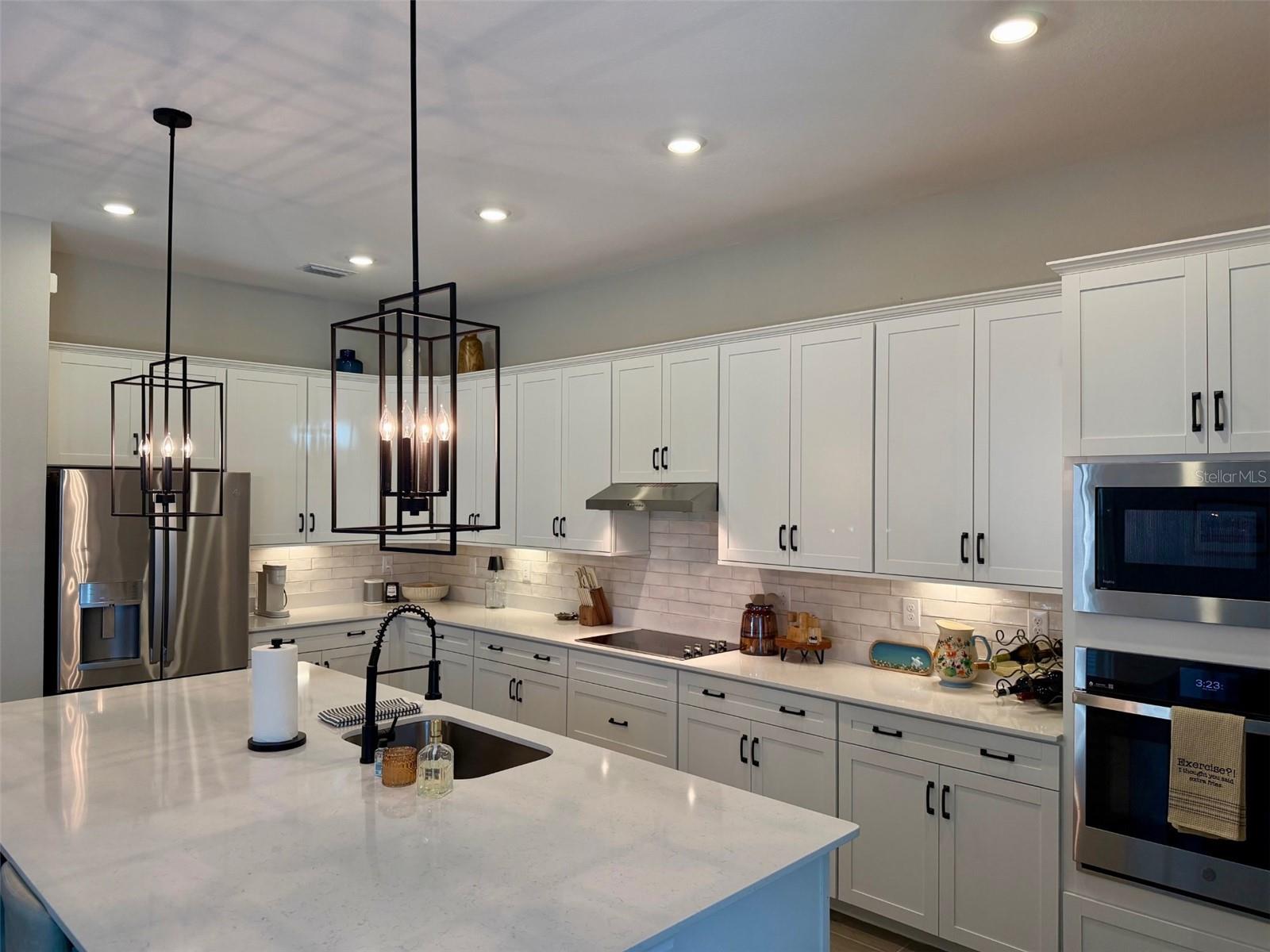 17577 SANTORINI CT — photo 4