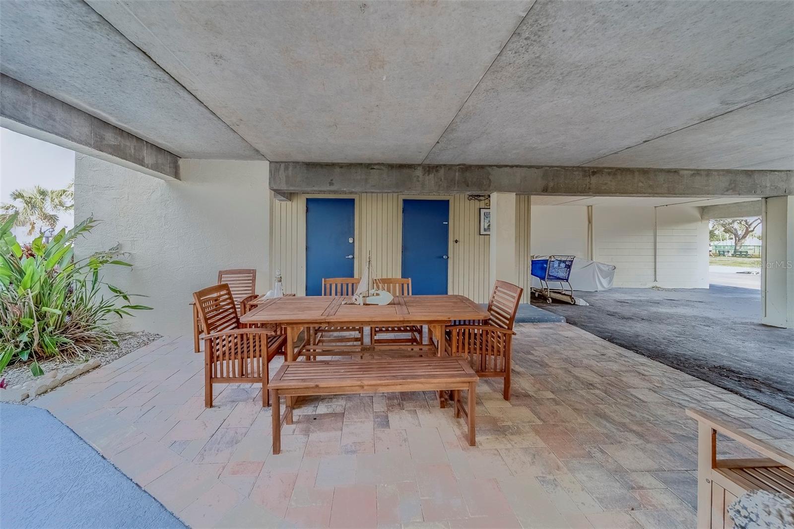 11650 CAPRI CIR S #105 — photo 42