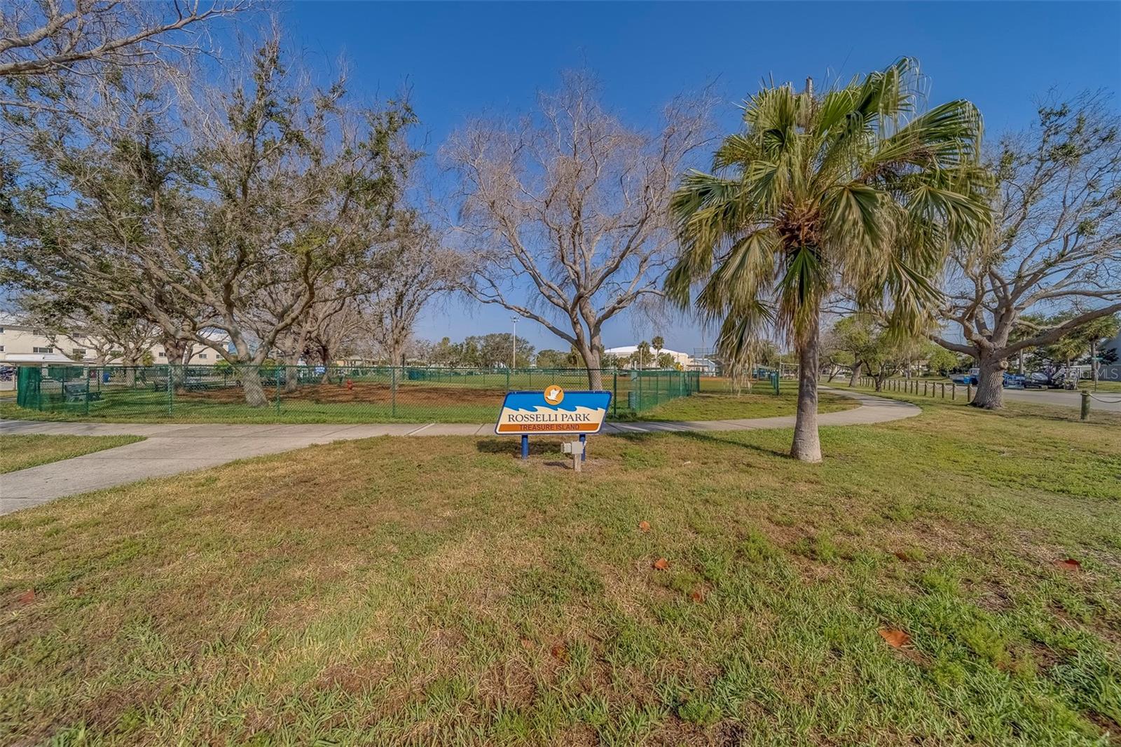 11650 CAPRI CIR S #105 — photo 48