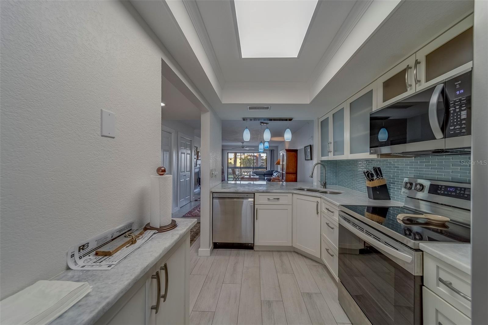11650 CAPRI CIR S #105 — photo 10