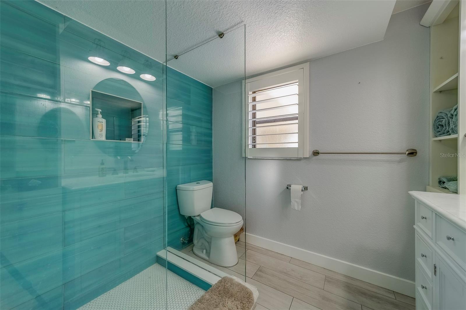11650 CAPRI CIR S #105 — photo 26