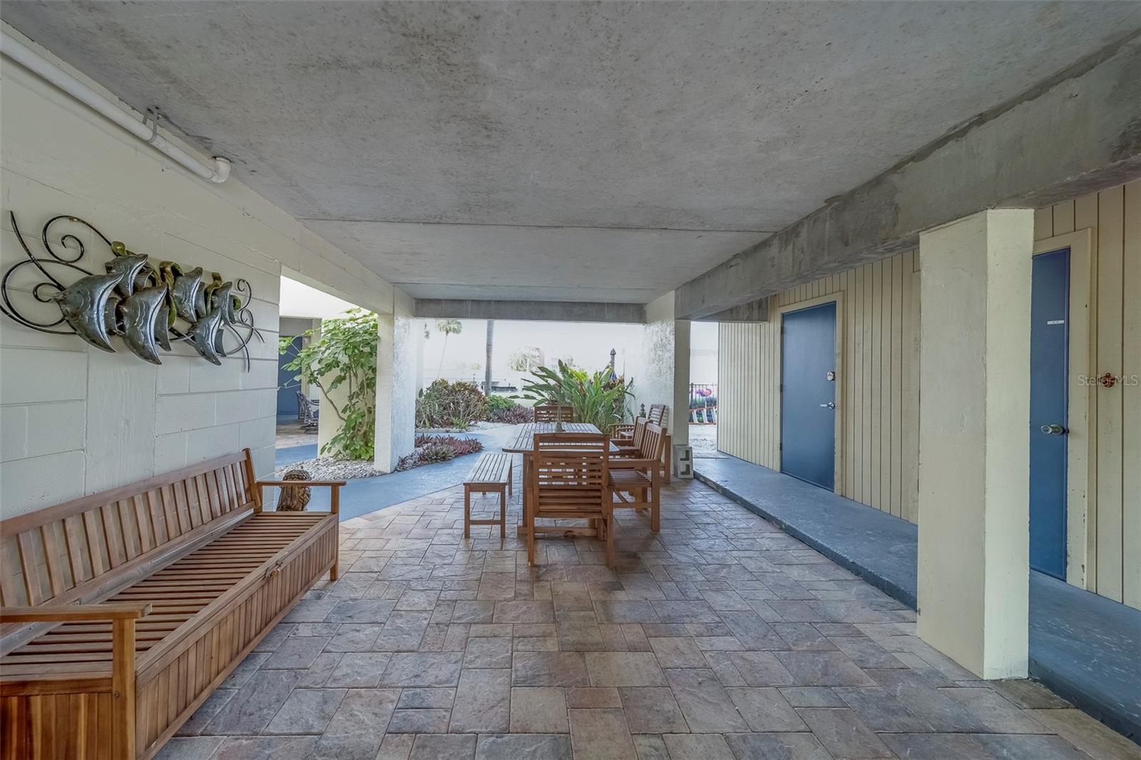 11650 CAPRI CIR S #105 — photo 41