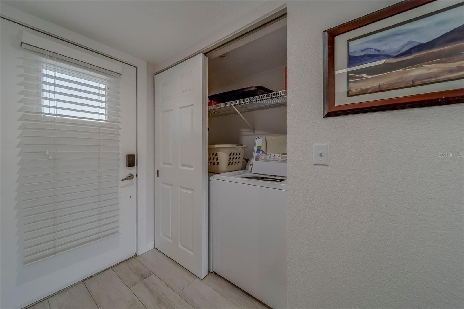 11650 CAPRI CIR S #105 — photo 36