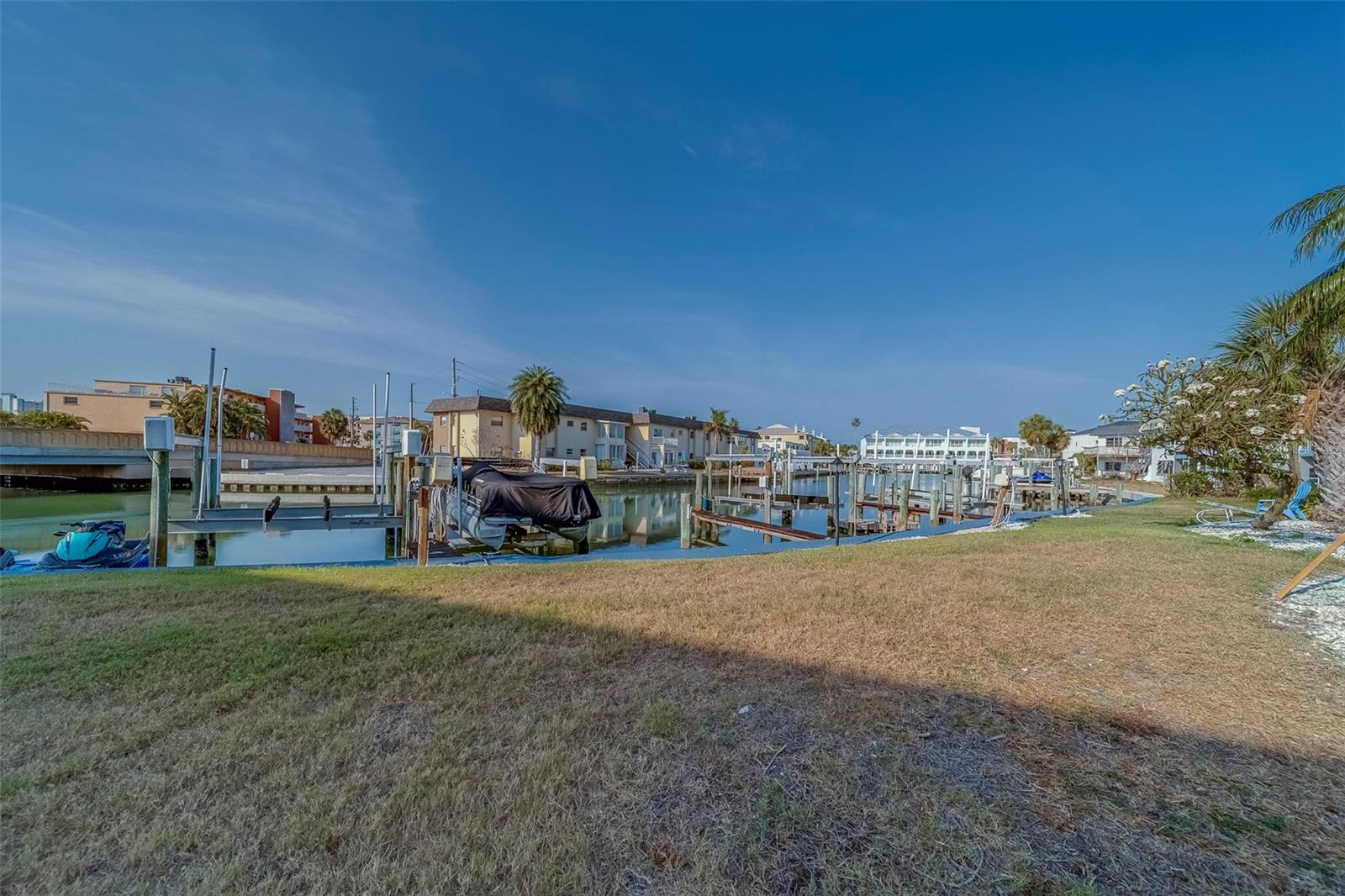 11650 CAPRI CIR S #105 — photo 44
