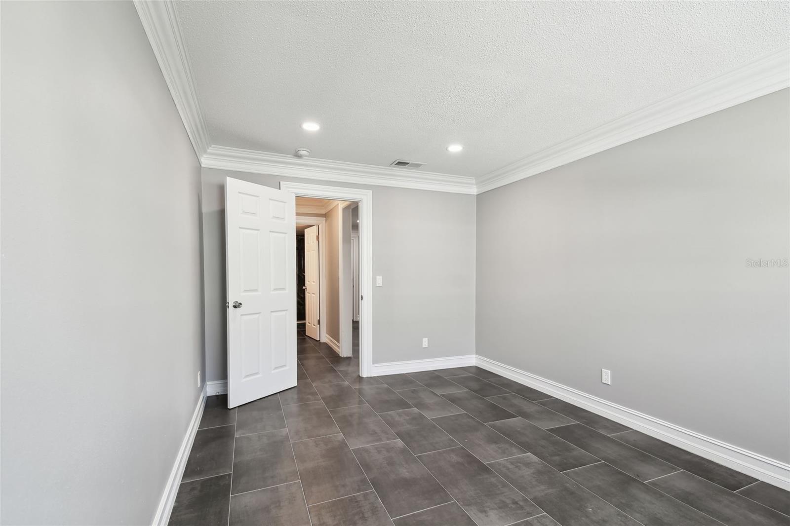 2942 W BAY DR #36 — photo 21