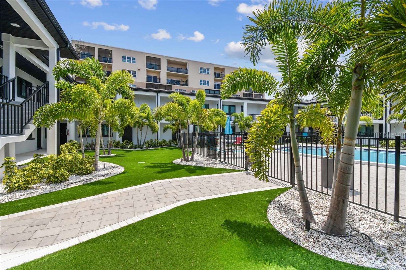 2942 W BAY DR #8 — photo 40