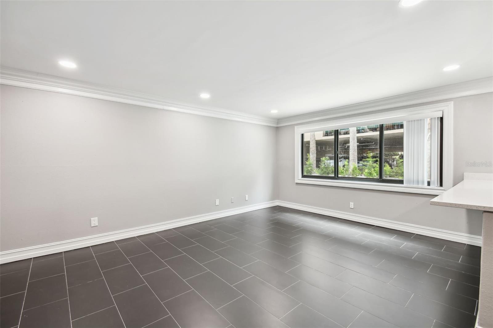 2942 W BAY DR #8 — photo 12