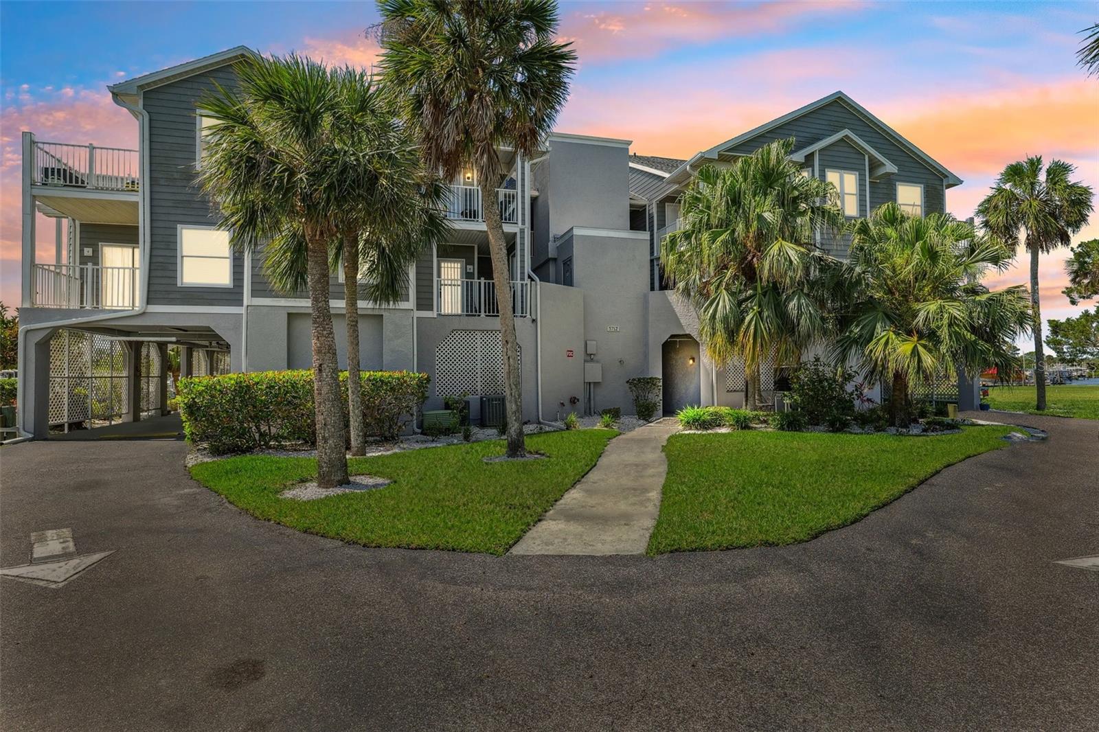 5712 BISCAYNE CT #103 — photo 4