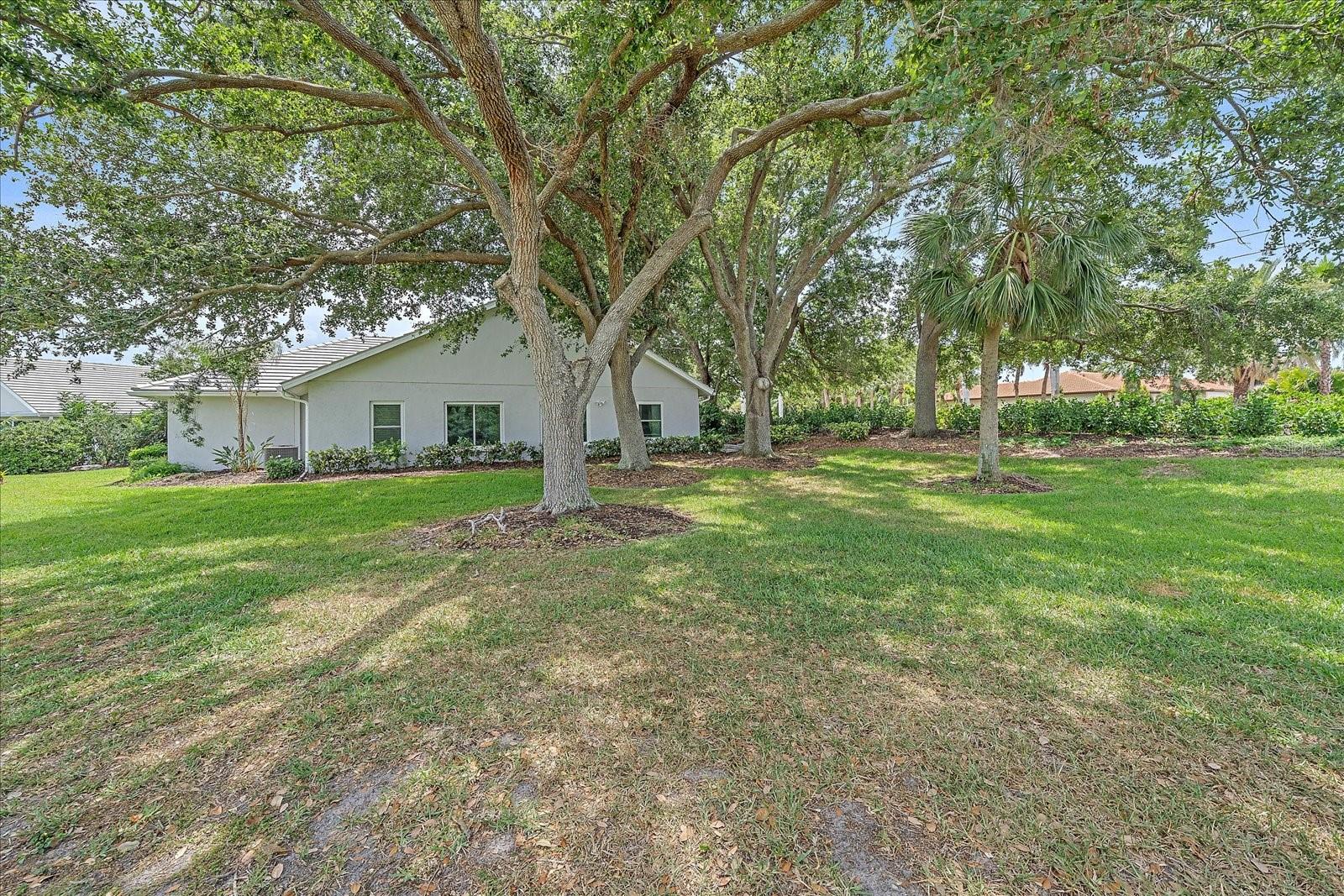 1432 COLONY PL — photo 37