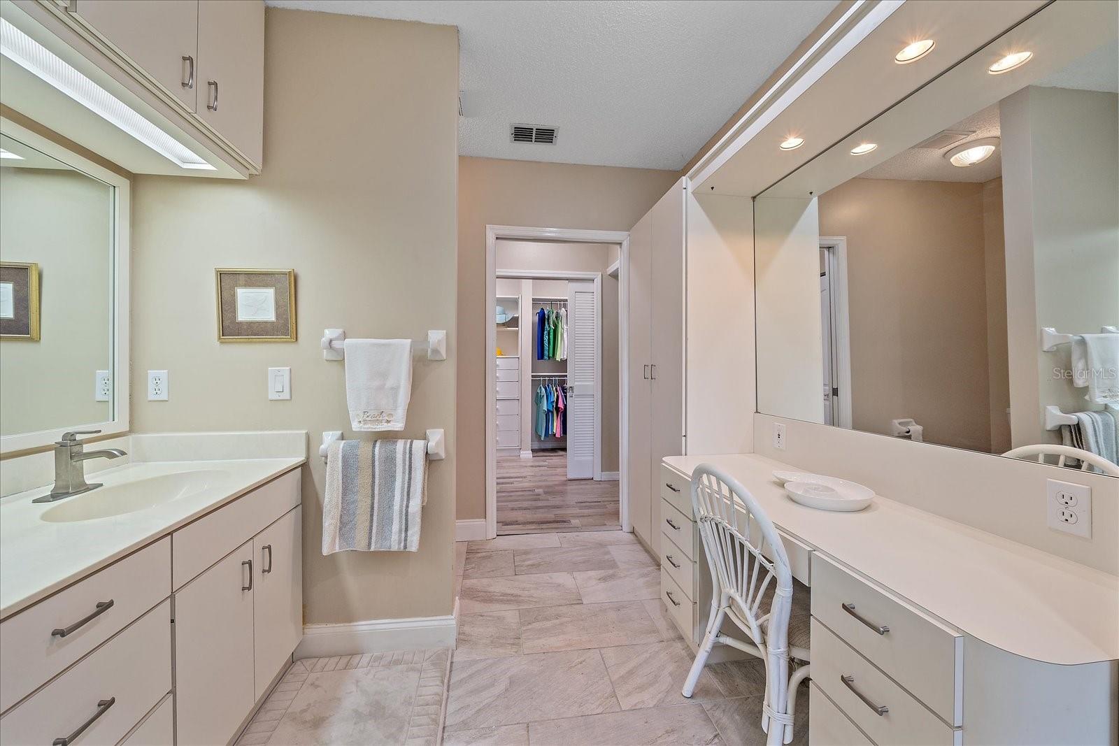 1432 COLONY PL — photo 23