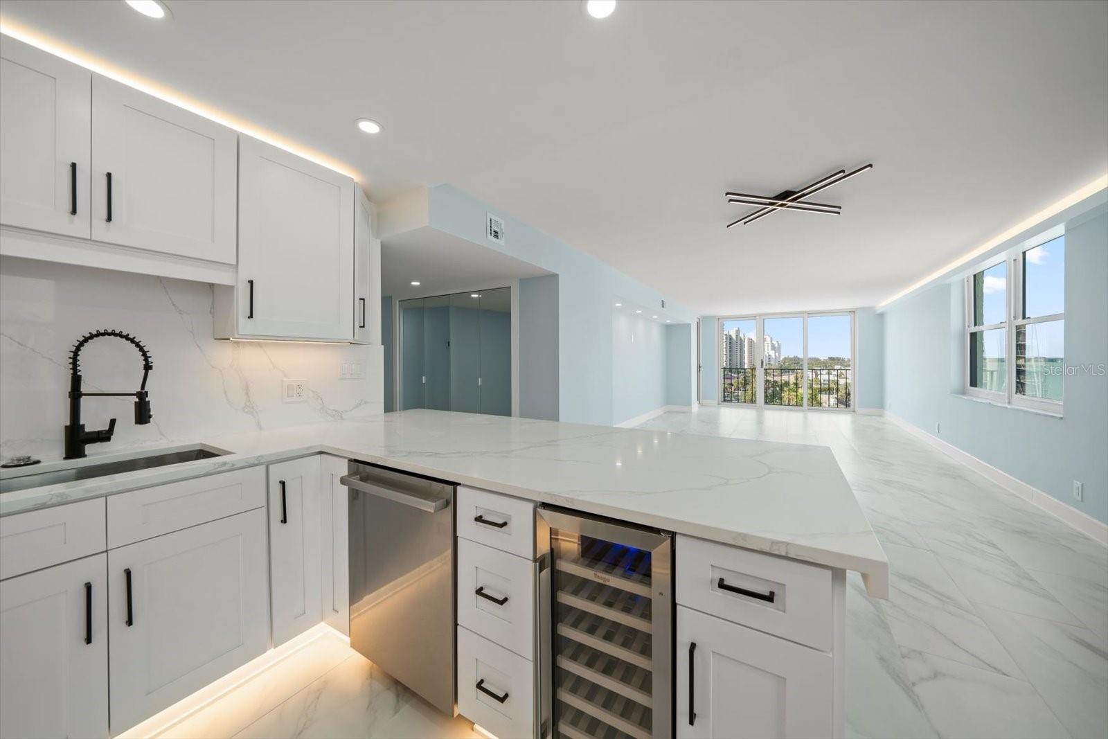 1400 GULF BLVD #804 — photo 4