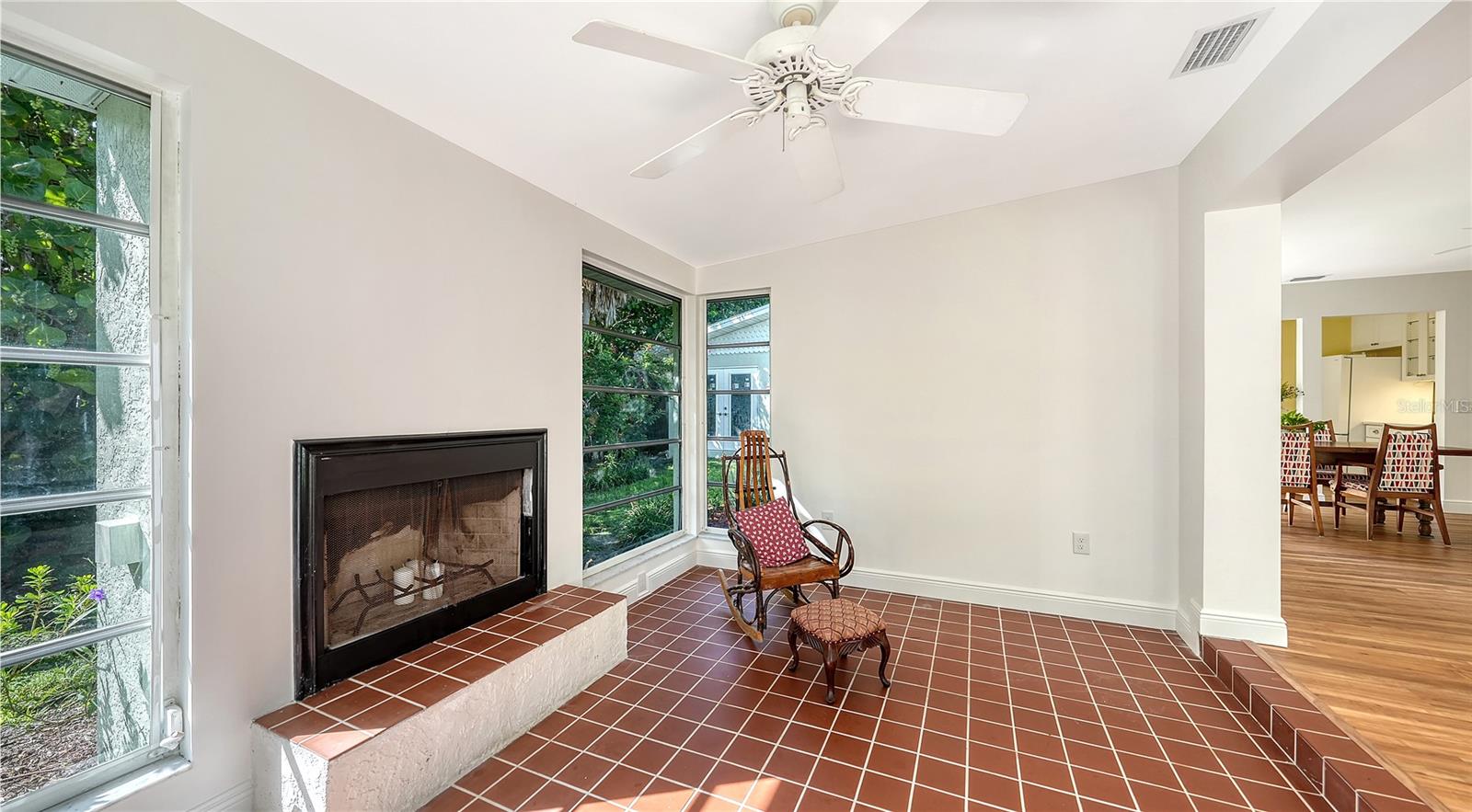 120 HAMMOCK RD — photo 32