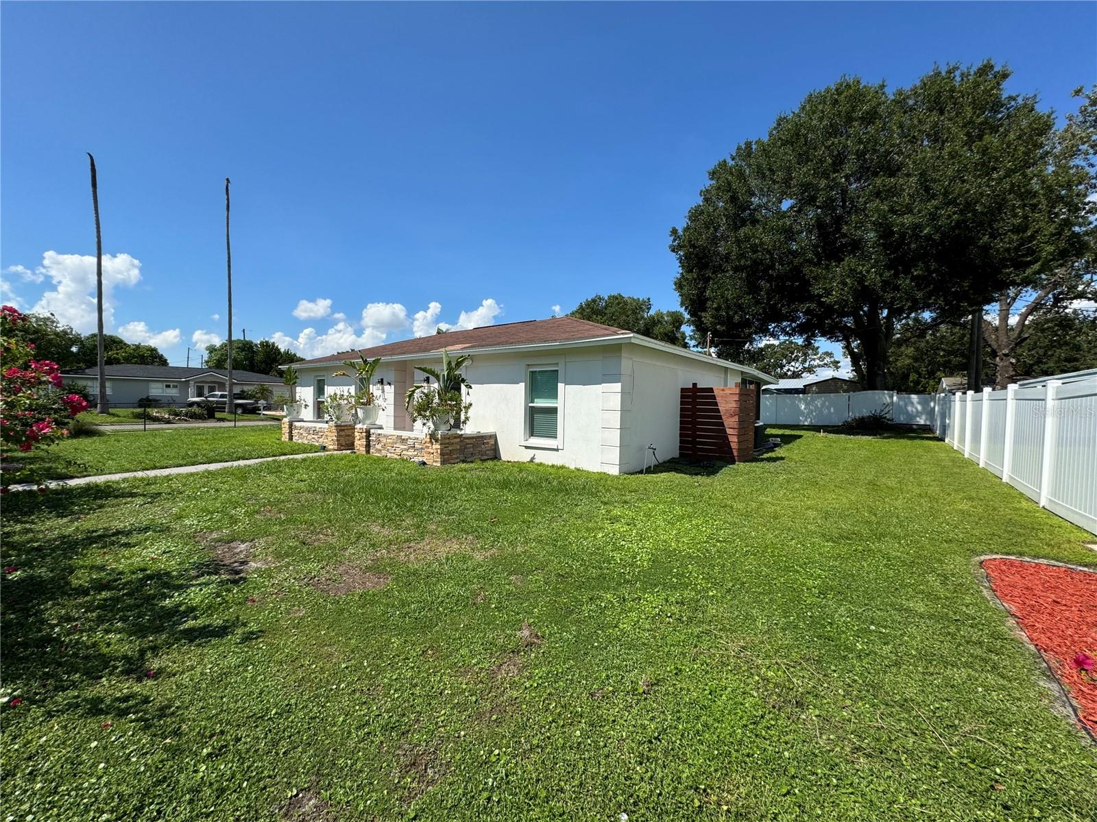 7102 REINDEER RD — photo 2