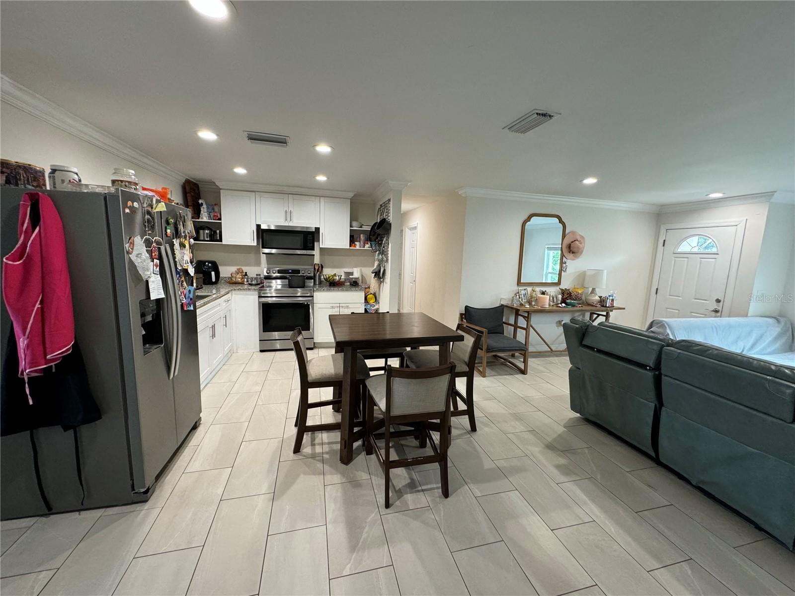 7102 REINDEER RD — photo 8