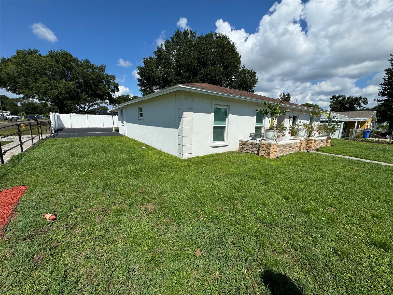7102 REINDEER RD — photo 3