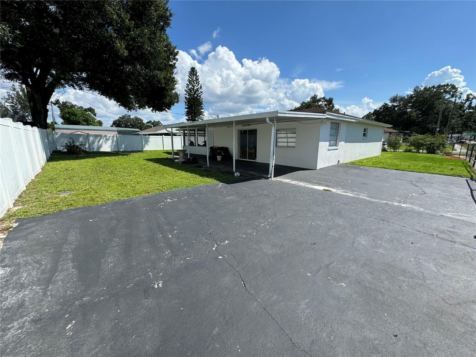 7102 REINDEER RD — photo 4