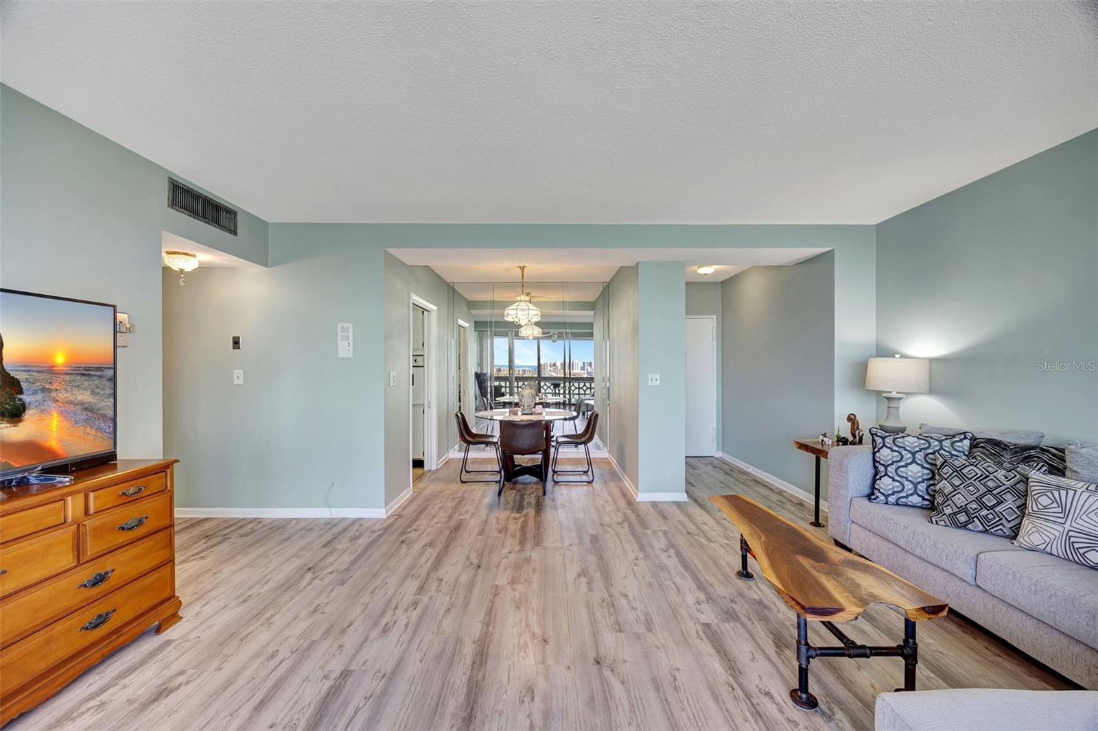 31 ISLAND WAY #1403 — photo 22