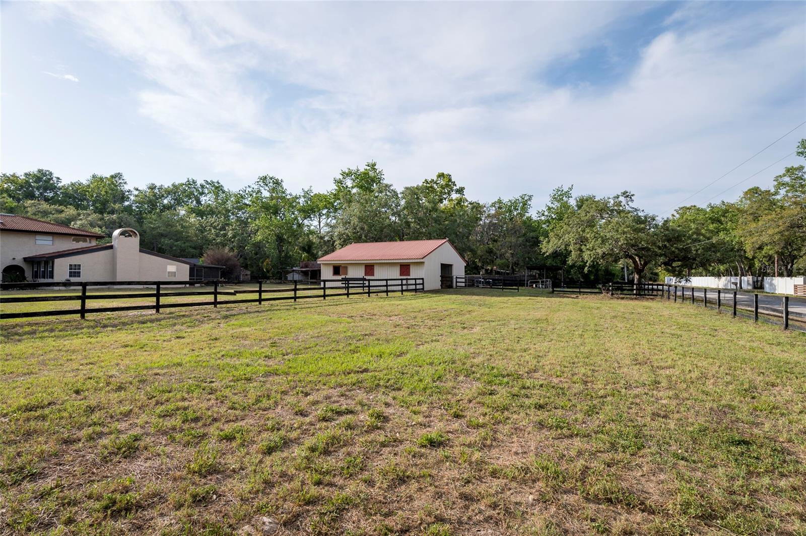 12311 OAKWOOD DR — photo 5