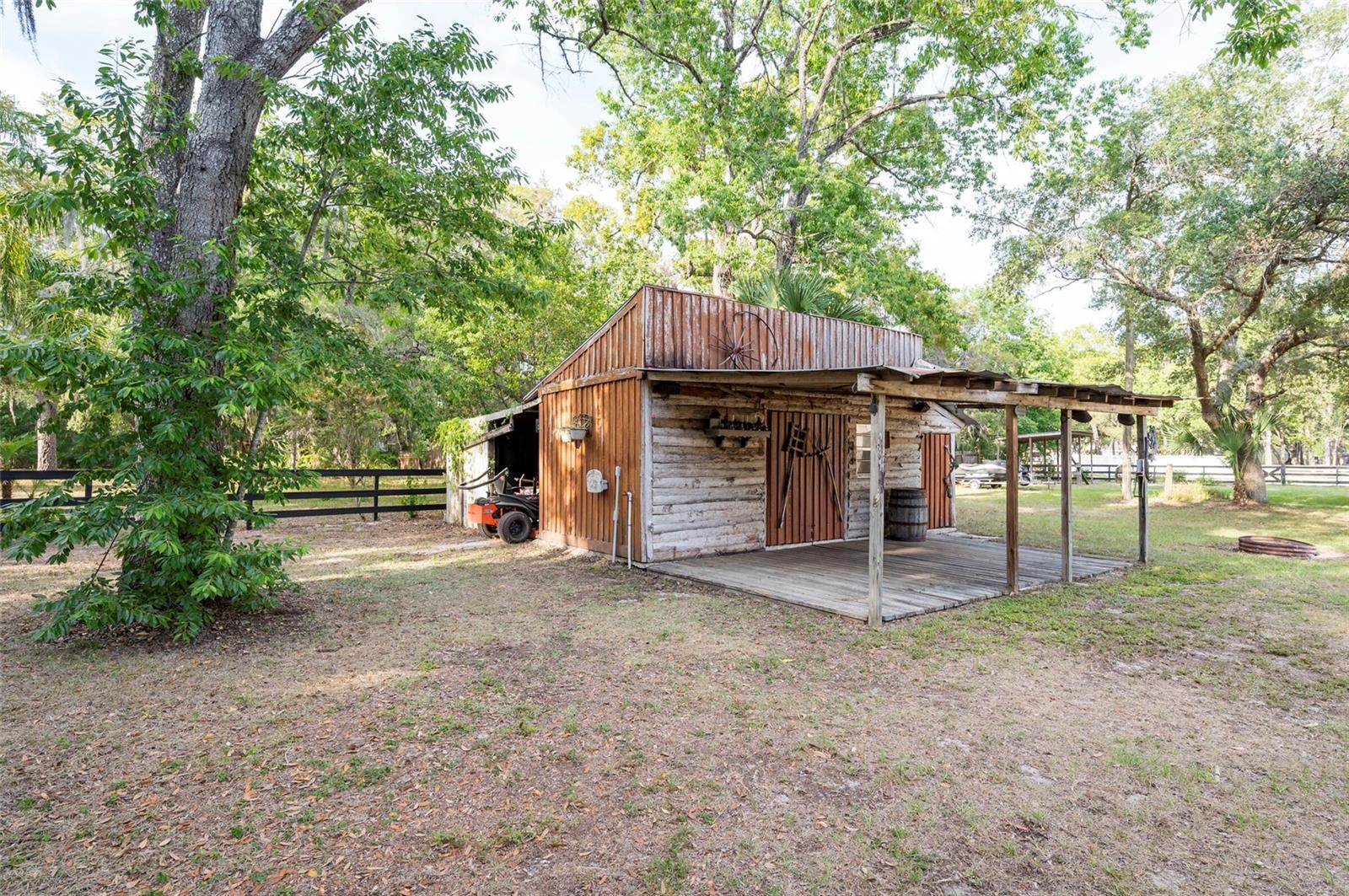 12311 OAKWOOD DR — photo 40