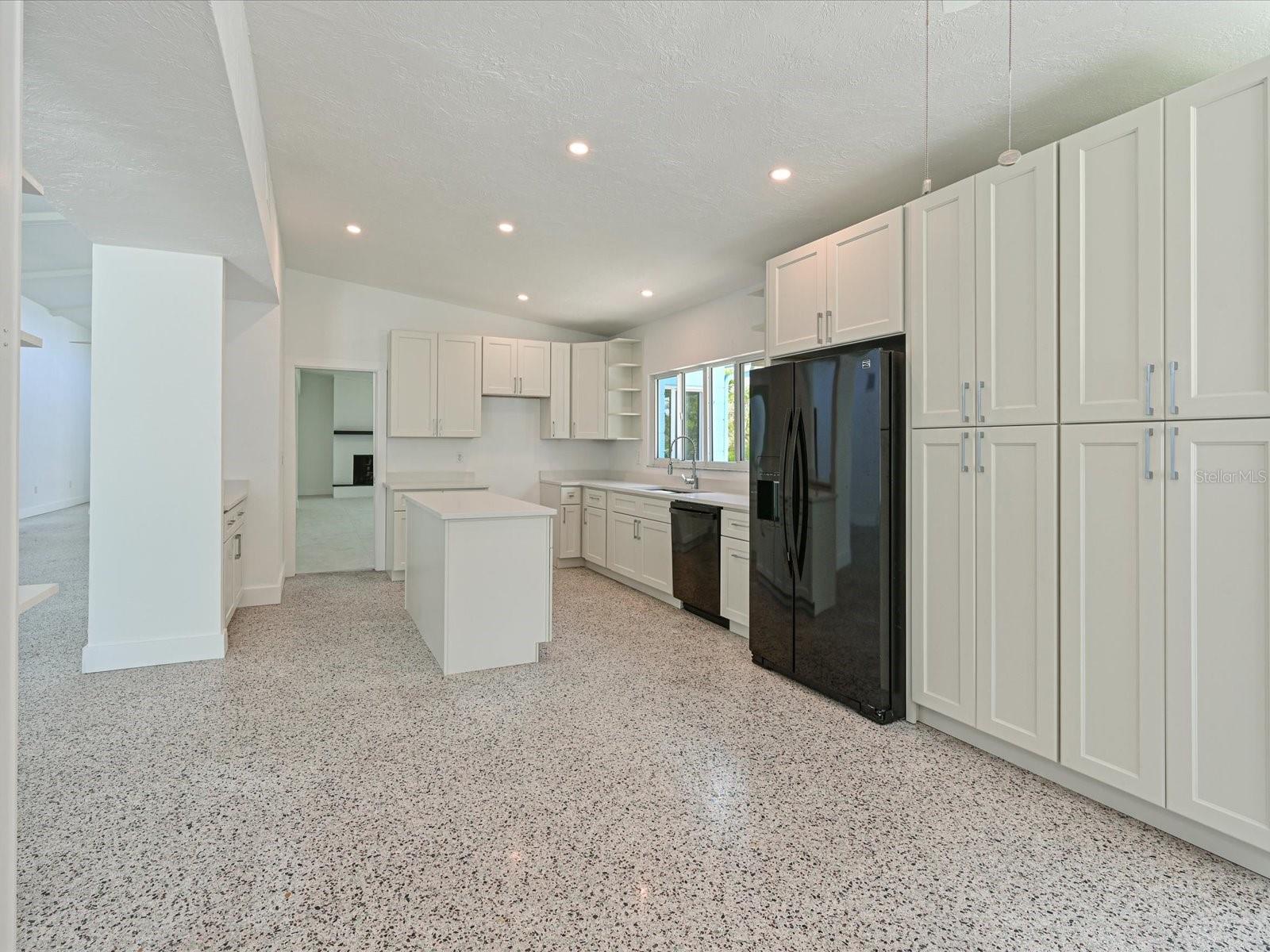 5920 GULF OF MEXICO DR — photo 11