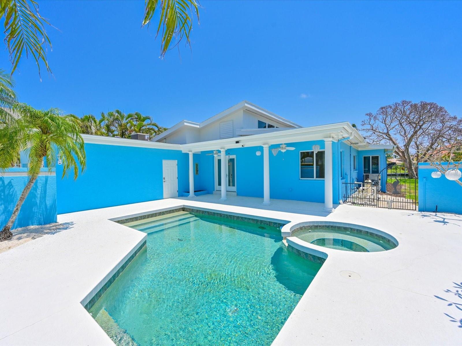 5920 GULF OF MEXICO DR — photo 39